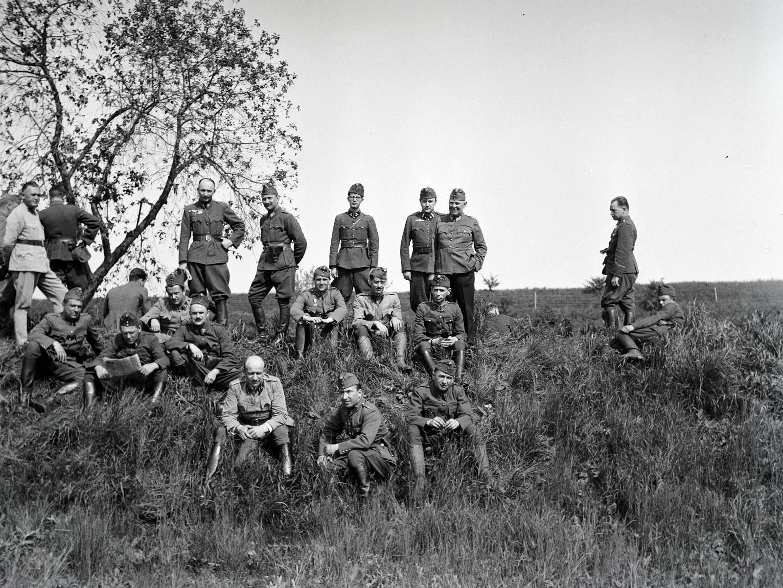 1941, Száraz Miklós György, Fortepan #295720