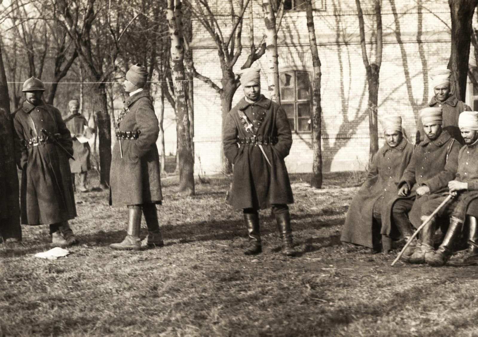 1919, Kieselbach Galéria, turbán, katona, bajonett, csizma, Fortepan #295931