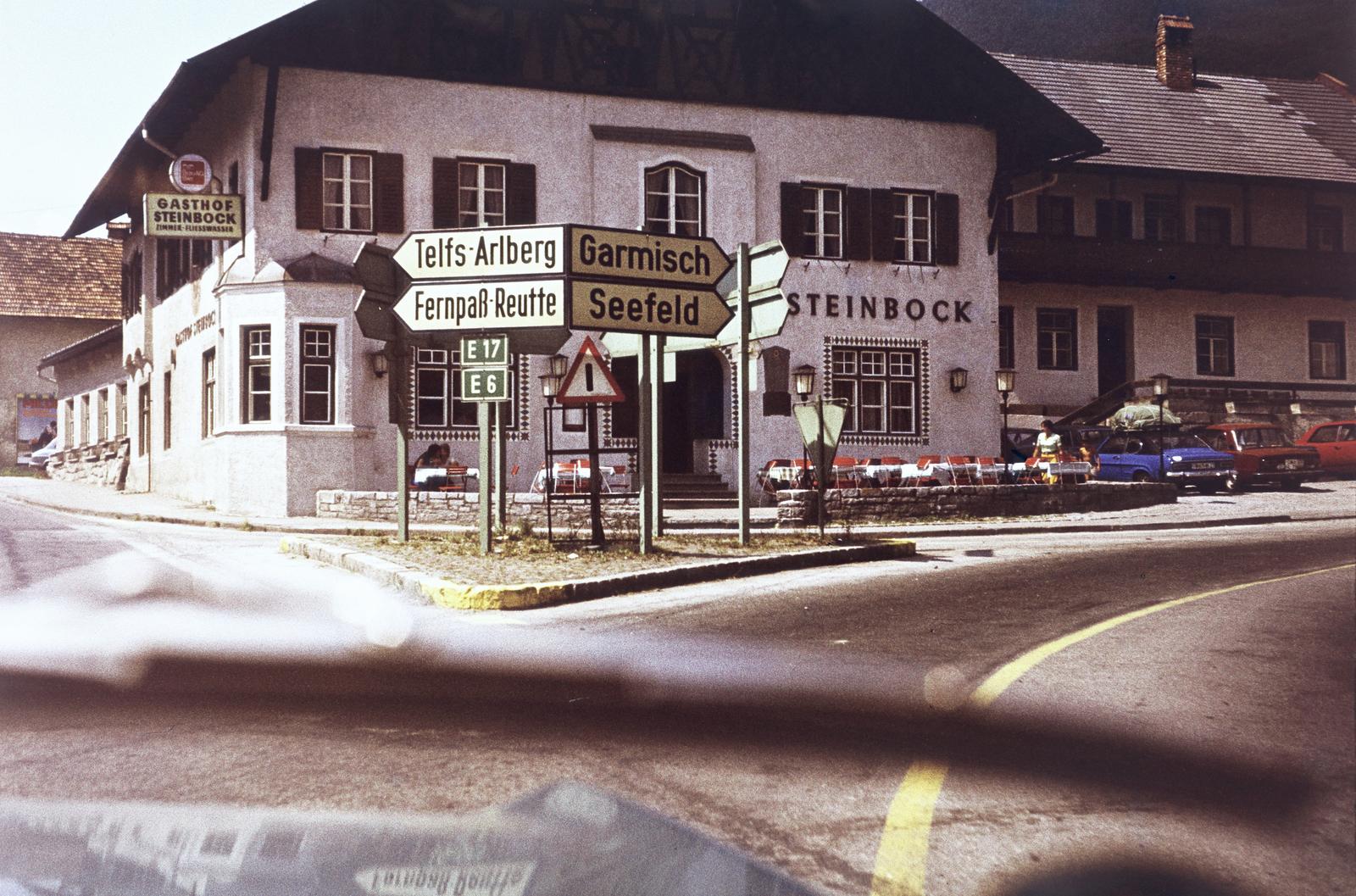 Ausztria, Zirl, útelágazás a település központjában., 1970, Gépész, Fortepan #300071