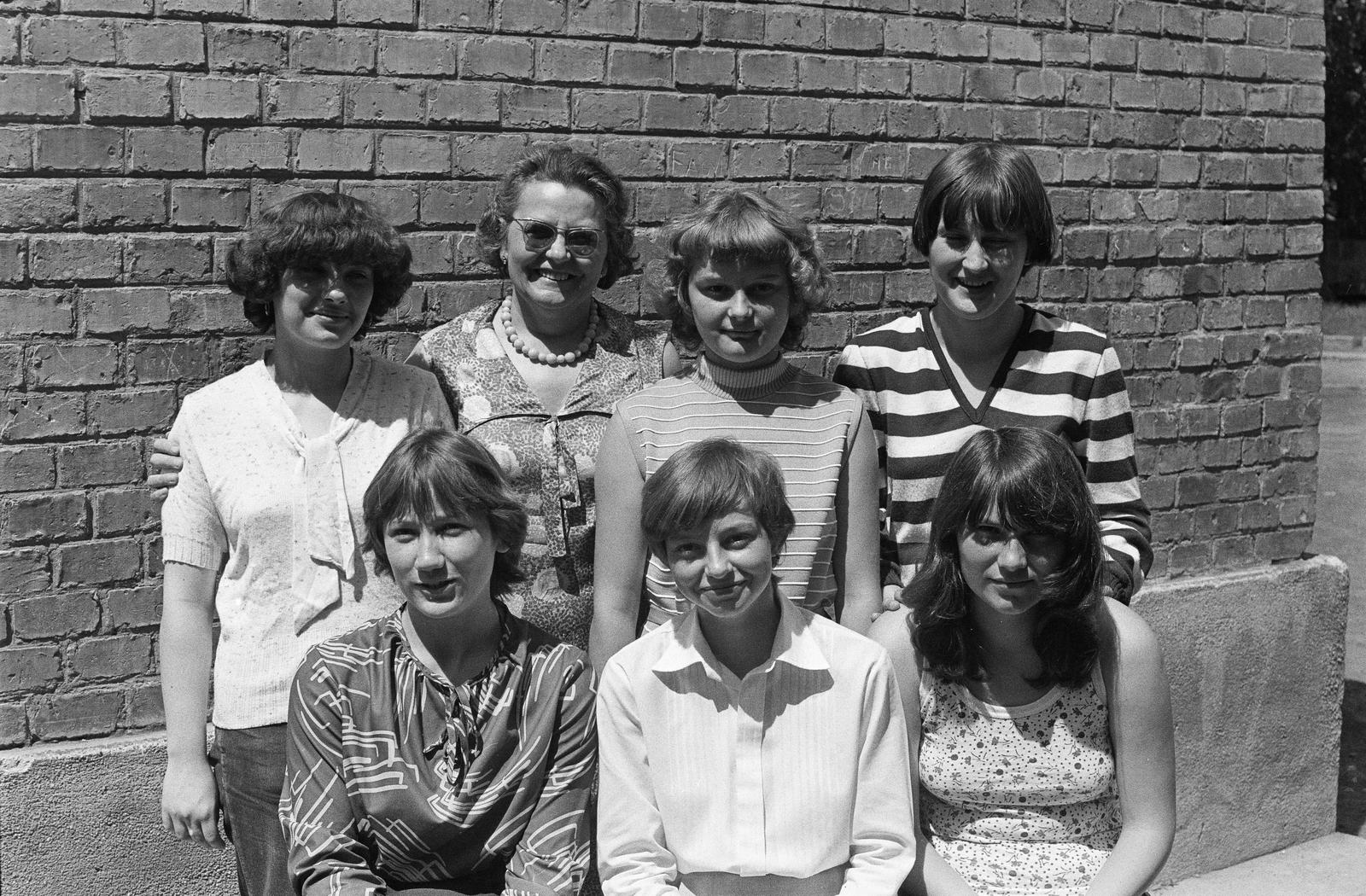 1978, Illés Zoltán, hajviselet, csoportkép, lányok, Fortepan #300232