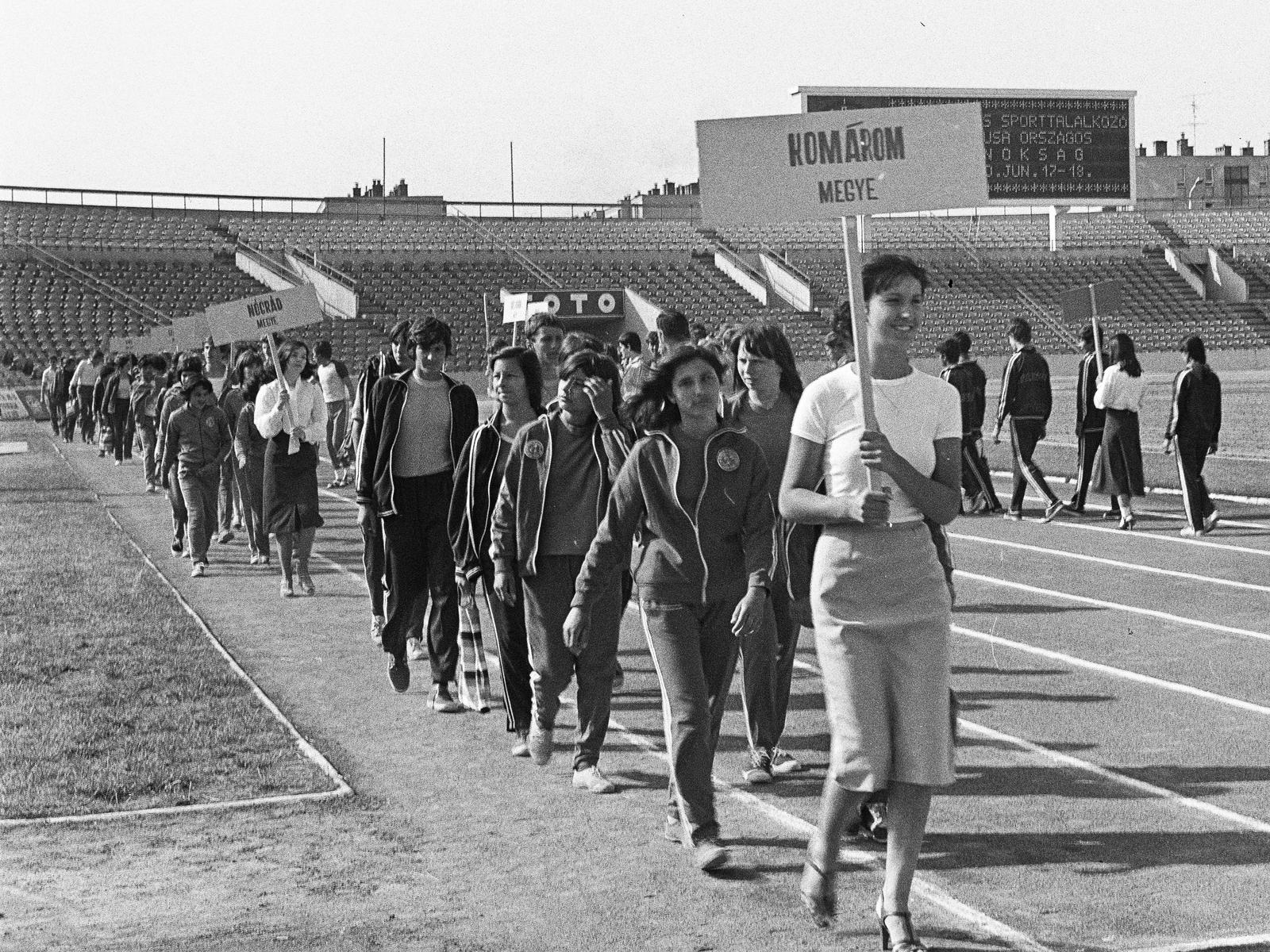 Hungary, Győr, Rába ETO stadion, a Kisegítő iskolák VI. országos sport találkozója 1980. június 17-18-án., 1980, Illés Zoltán, Fortepan #300237