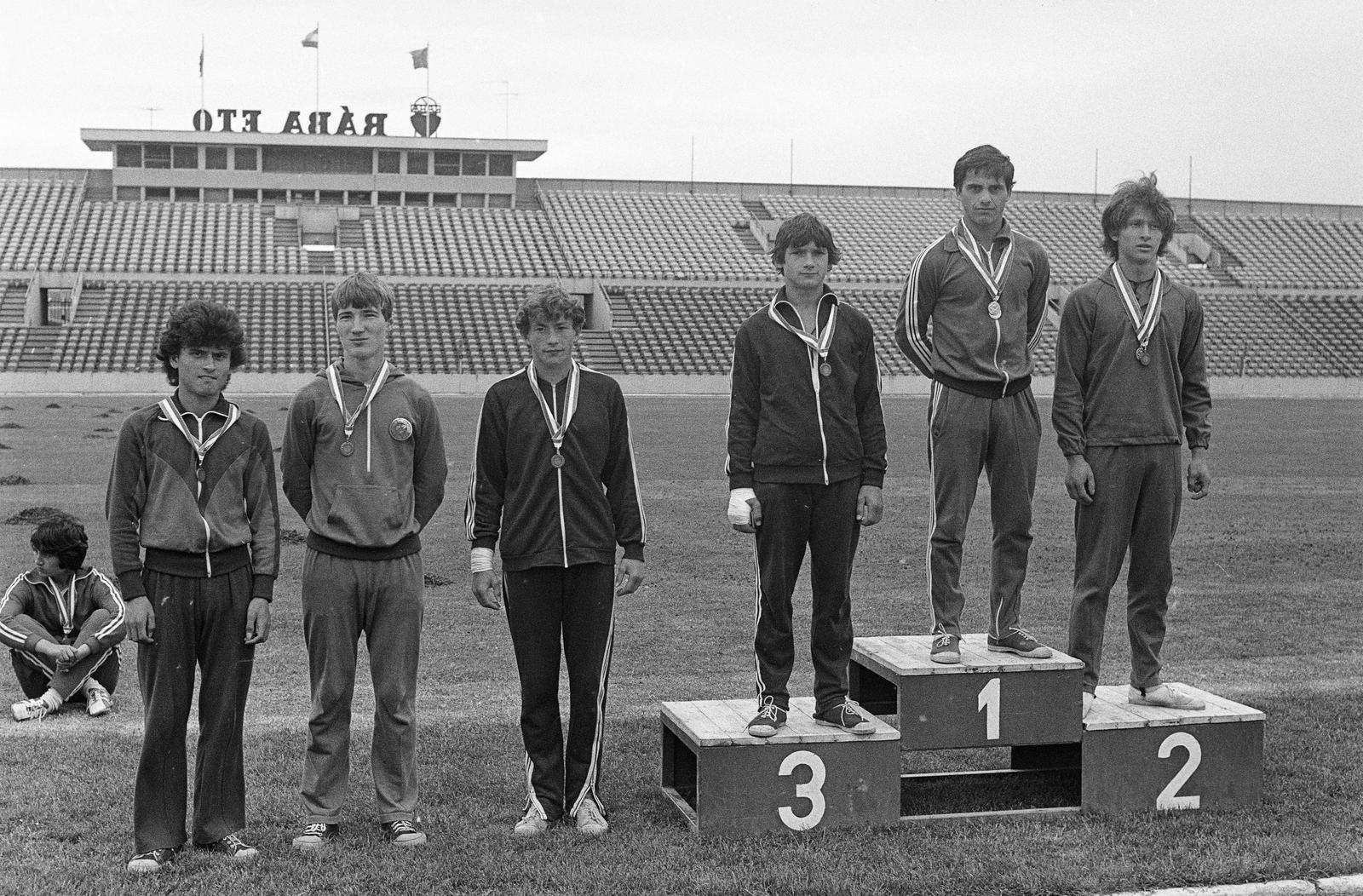 Hungary, Győr, Rába ETO stadion, a Kisegítő iskolák VI. országos sport találkozója 1980. június 17-18-án., 1980, Illés Zoltán, stand, Fortepan #300251
