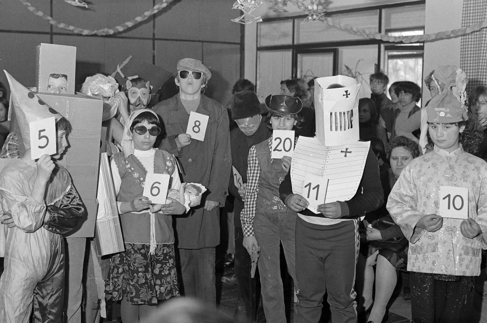 1980, Illés Zoltán, competition, costume, Fortepan #300253