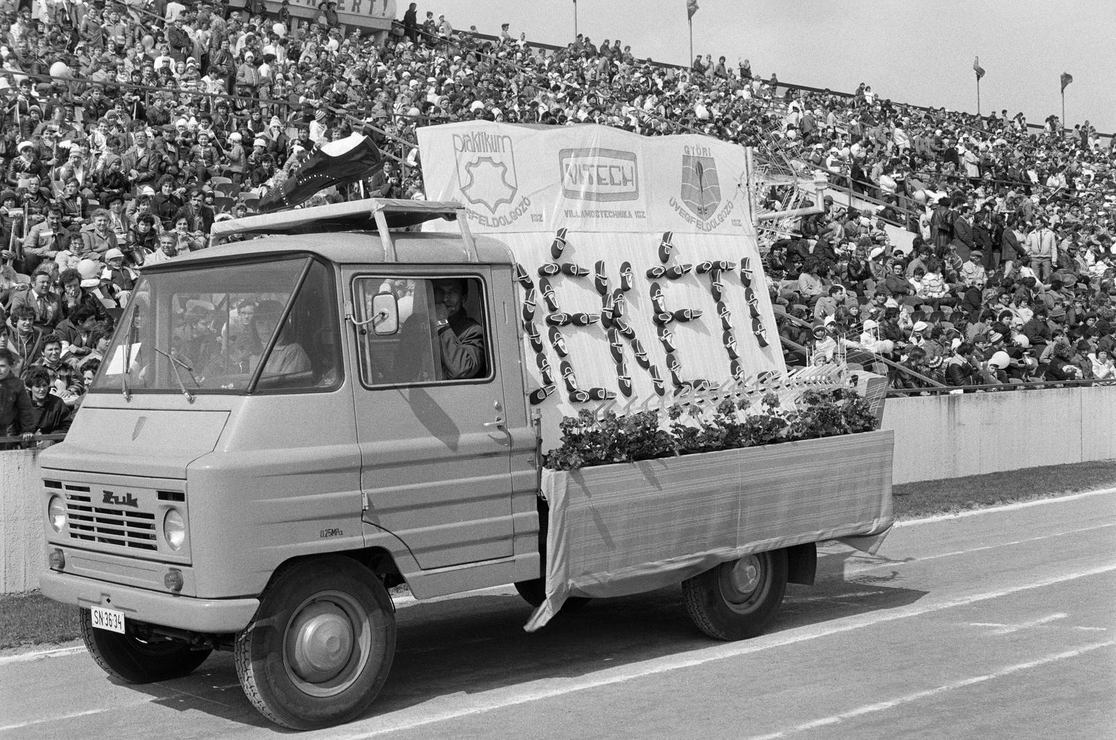 1985, Illés Zoltán, Best of, rendszám, reklám, cipő, Zuk-márka, Fortepan #300296