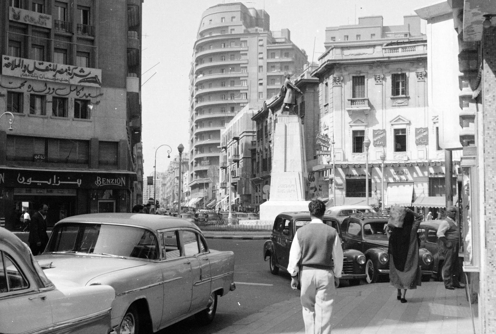 Egyiptom, Kairó, Mustafa Kamil tér, Mustafa Kamil Pasha szobra., 1961, Inkey Tibor, szobor, Fortepan #300310