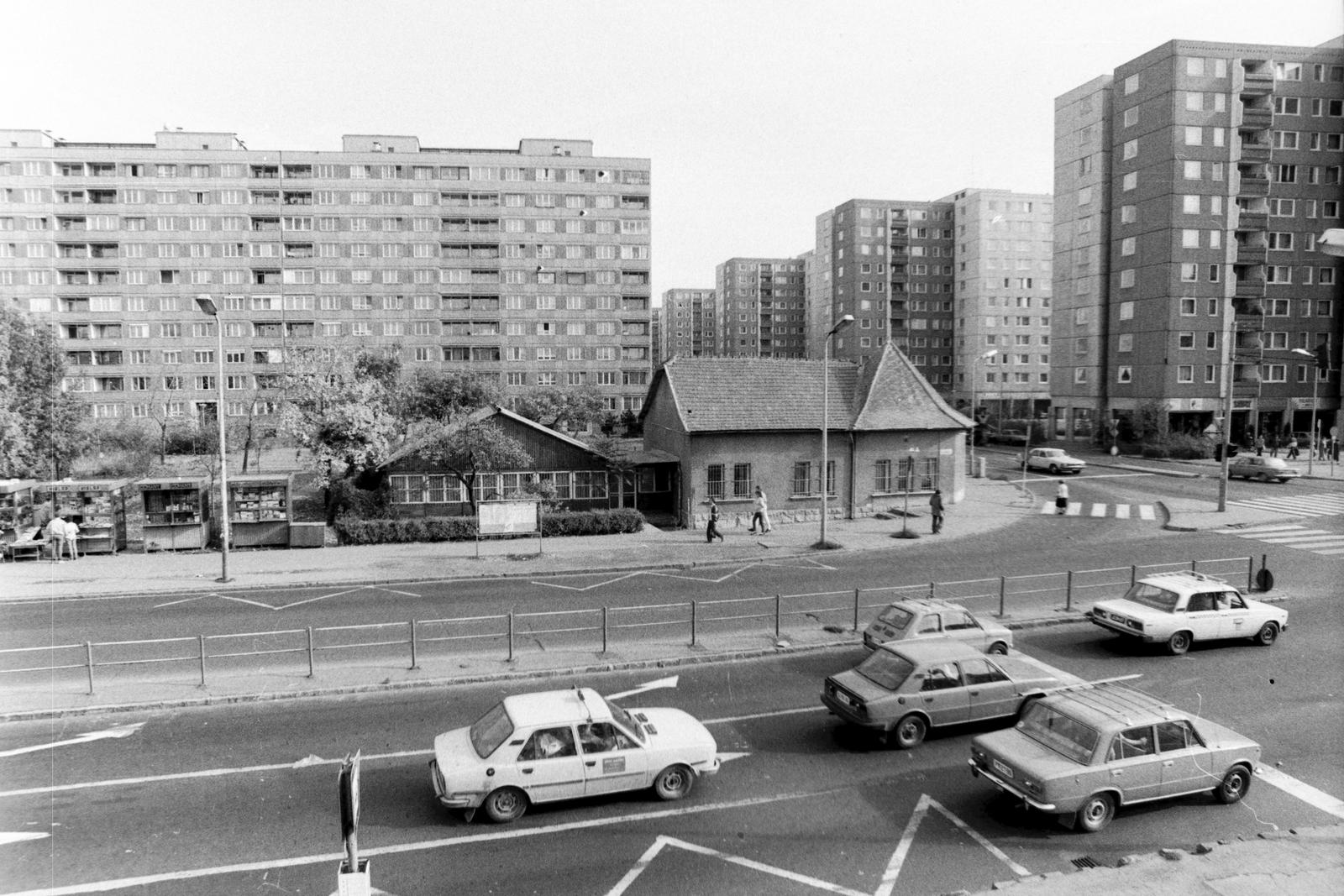 Hungary, Budapest XI., Tétényi út, jobbra az Etele (Szakasits Árpád) út., 1981, Kecskés András, Budapest, Fortepan #300402