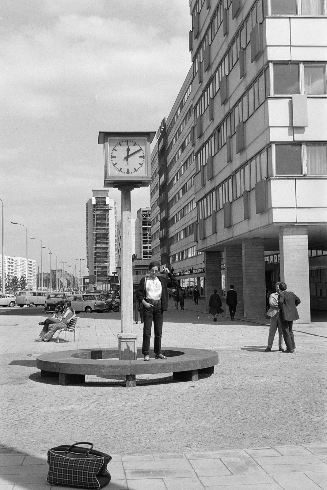 1974, Rékai Zsolt, public clock, Fortepan #300613