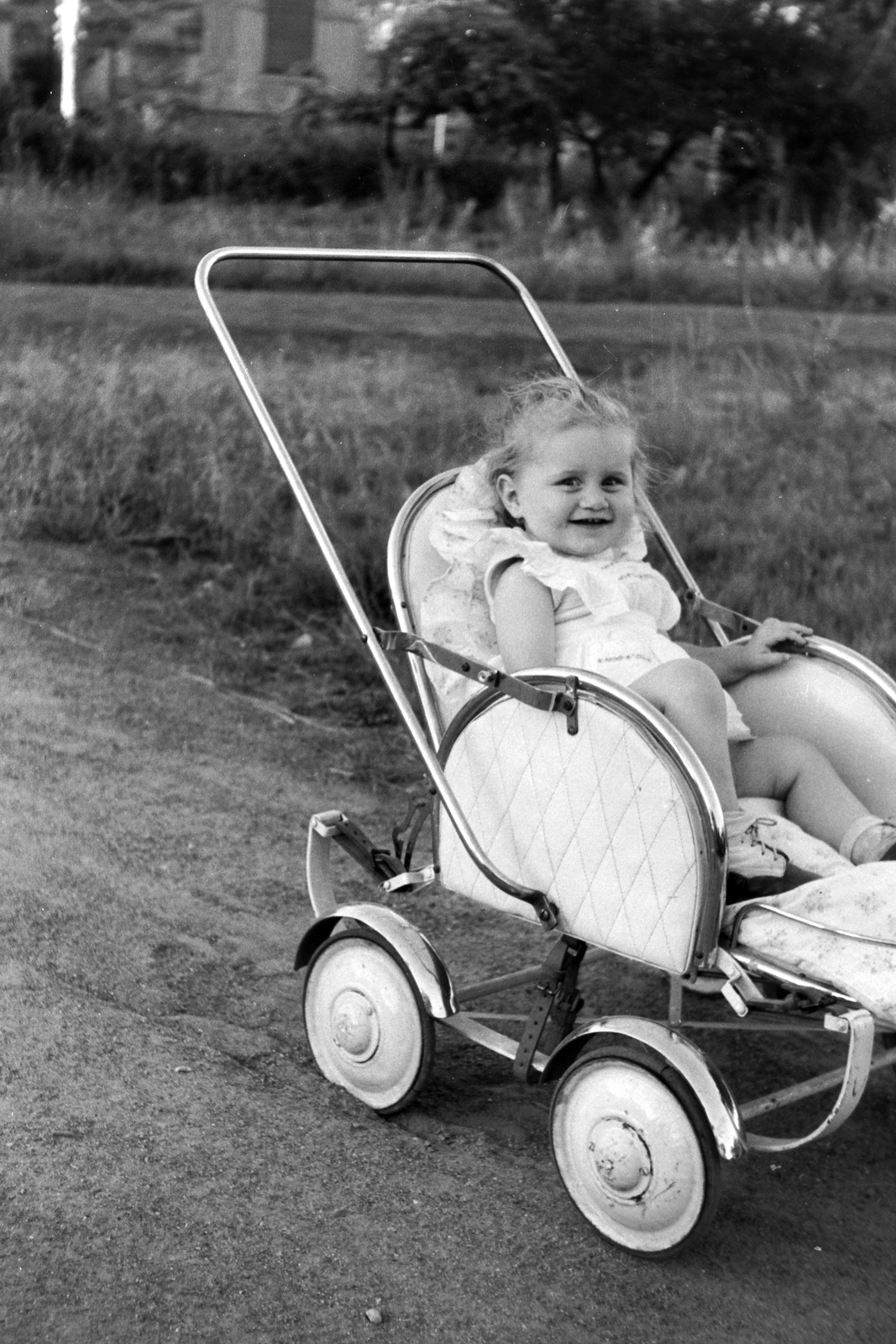 1954, Németh Tamás, baby carriage, girl, Fortepan #30080