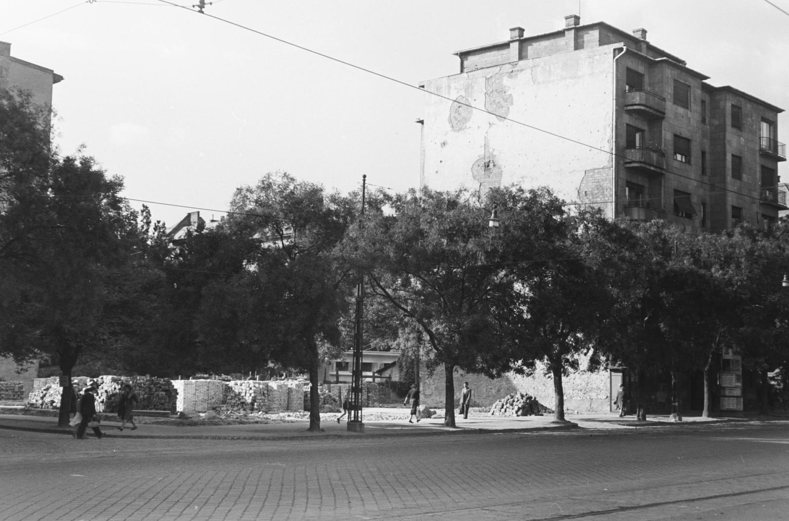 Magyarország, Budapest XI., Fehérvári út, telek az Eszék utcánál., 1955, Szalay János, Budapest, Fortepan #300800