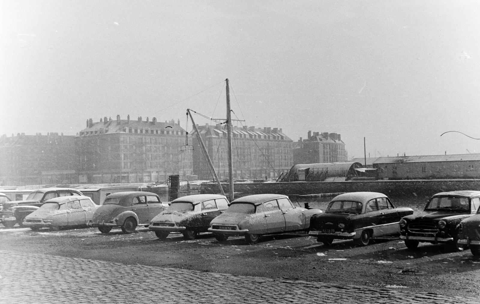 France, Le Havre, a Quai George V. a Bassin du Commerce északi partján., 1960, Szalay János, Citroën-brand, Fortepan #301011