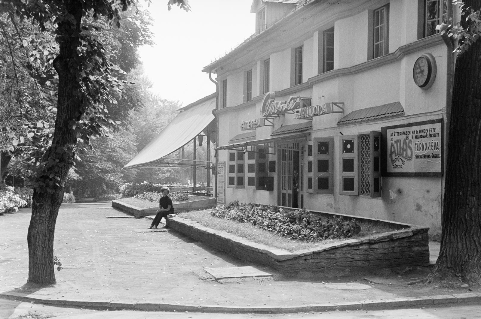 Hungary, Miskolc,Miskolctapolca, az Anna Szálló és étterme., 1969, Szalay János, Fortepan #301247