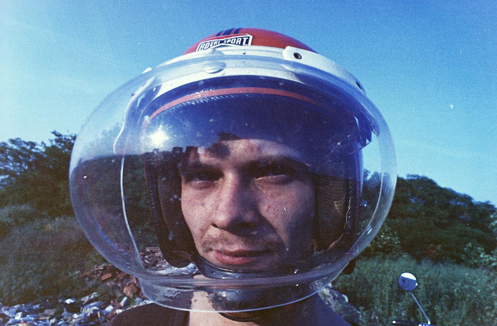 1981, Szaller Károly, Best of, colorful, bottle, crash helmet, Fortepan #301609