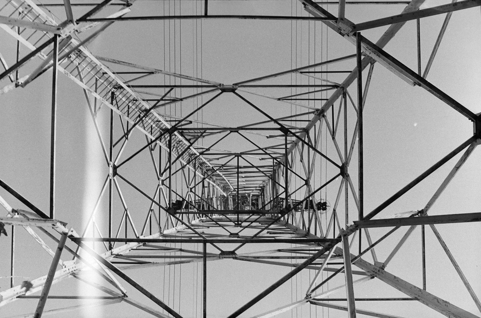 1979, Szaller Károly, távvezeték, vasszerkezet, geometria, alulnézet, Fortepan #301697