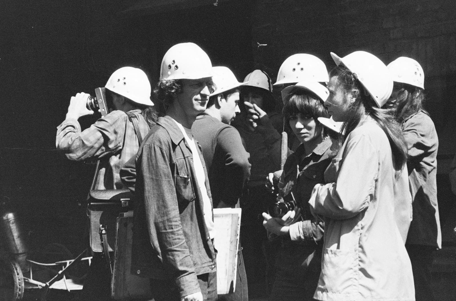 1979, Szaller Károly, fényképezőgép, védősisak, fiatalság, Fortepan #301736