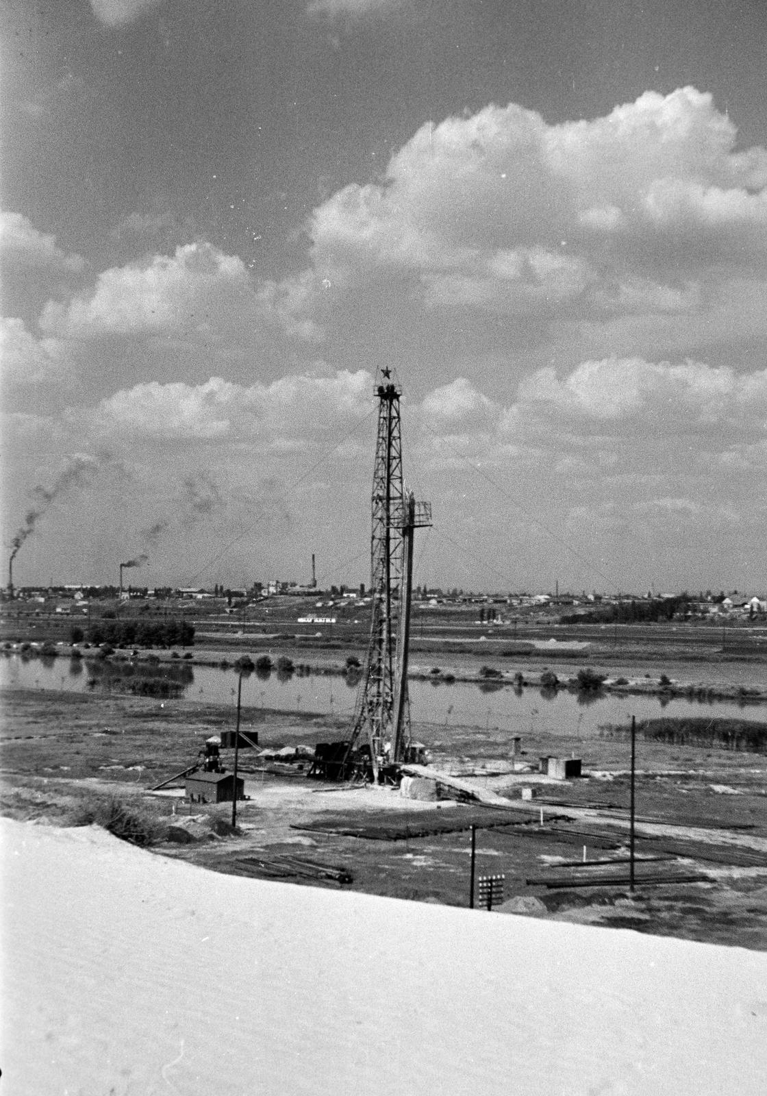 1958, Szalontai Tamás, Red Star, Fortepan #301759