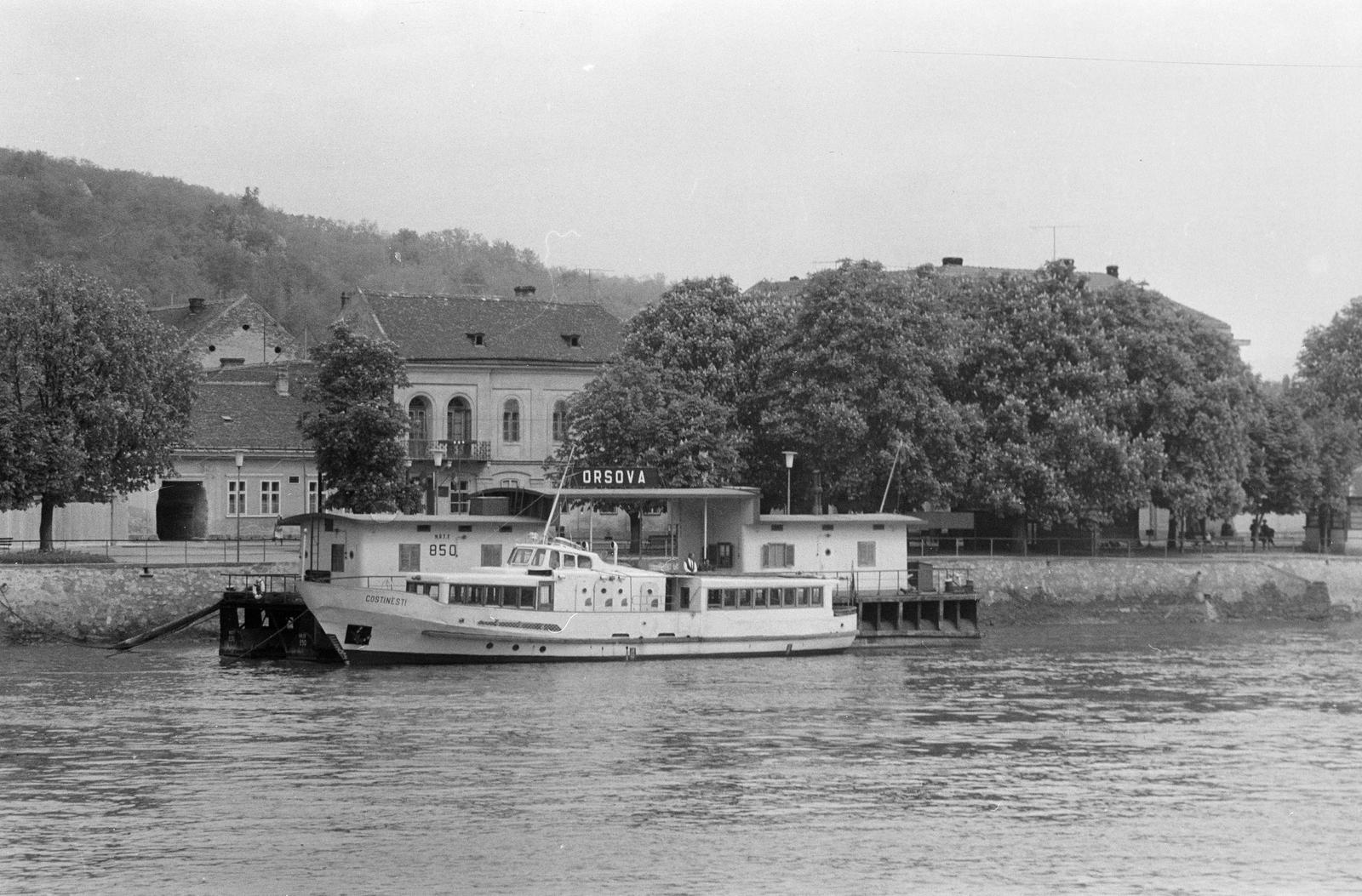 1965, Szalontai Tamás, place-name signs, ship, Fortepan #302054