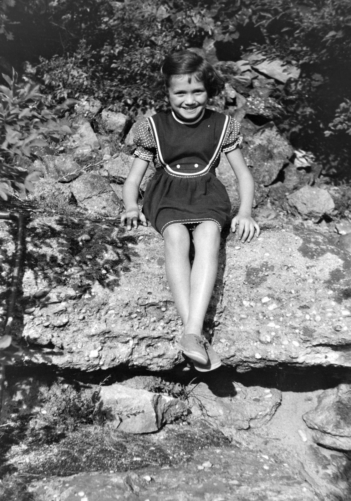 1957, Németh Tamás, girl, sitting on a rock, Fortepan #30210