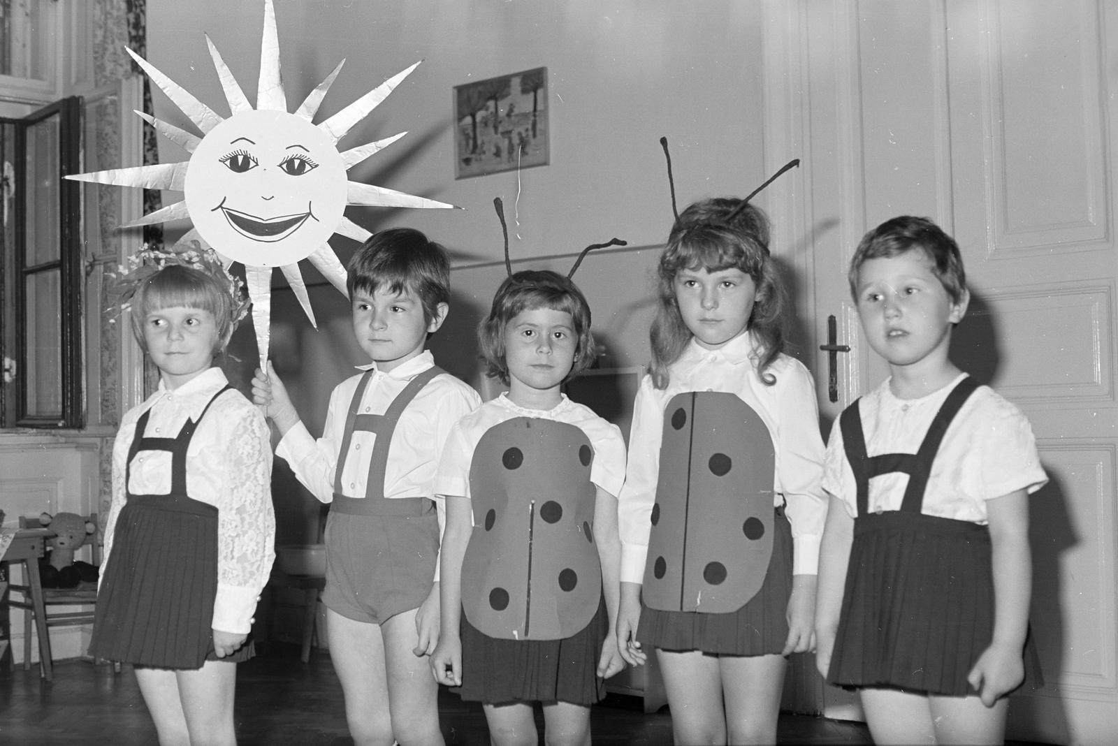 1972, Szalontai Tamás, nursery, Fortepan #302109