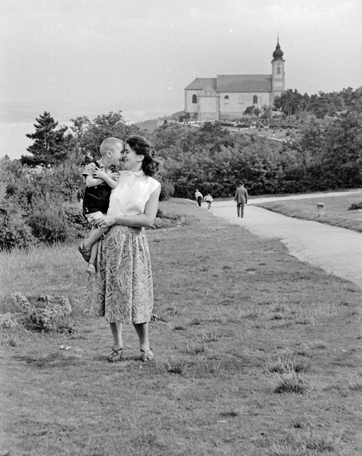 Hungary,Lake Balaton, Tihany, a Bencés Apátság a visszhang domb felől., 1957, Németh Tamás, Baroque-style, monastery, Benedictines, Márton Wittwer-design, Fortepan #30221