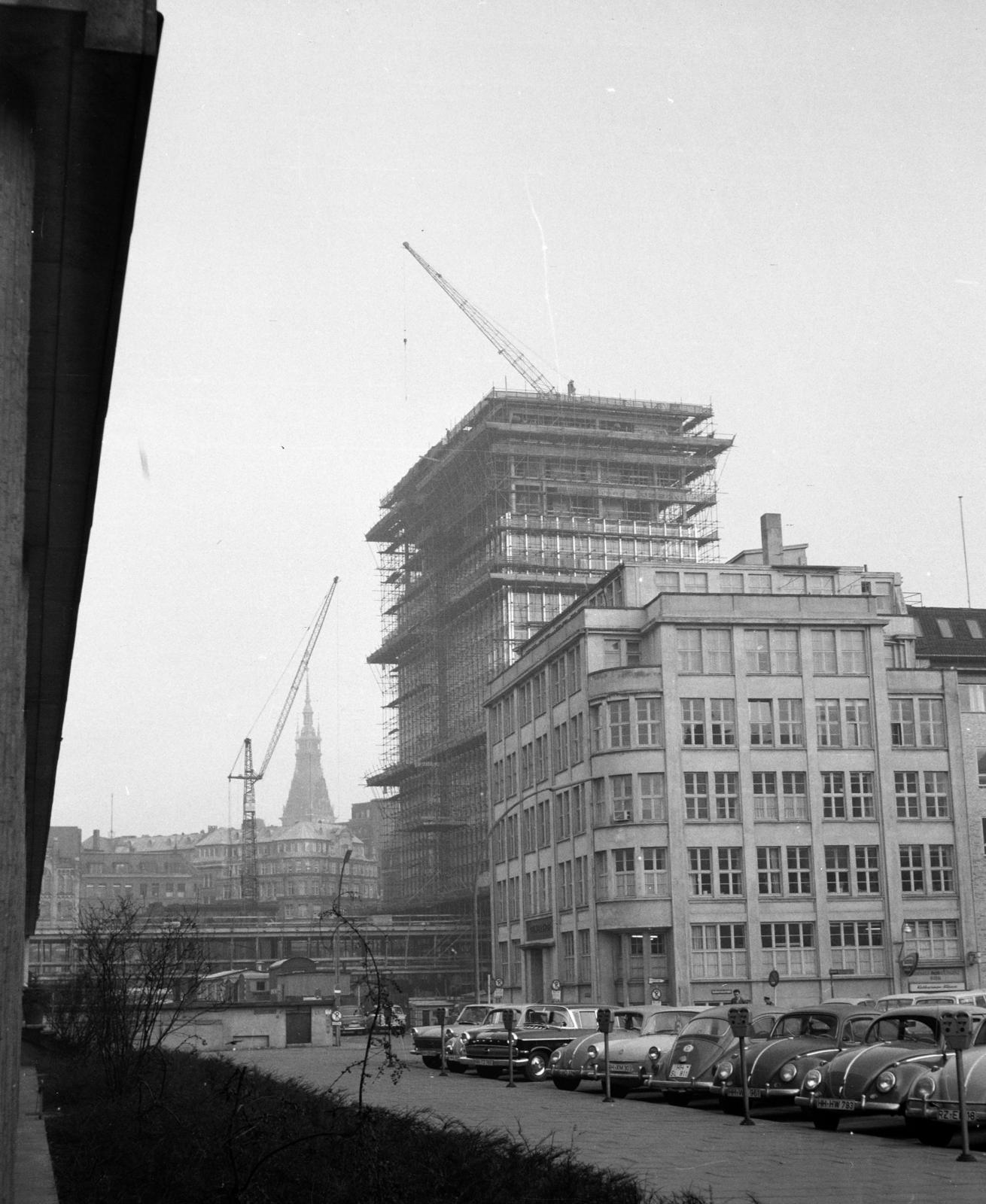 1964, Szomolányi József, construction, car park, tall house, divided windows, Fortepan #302721