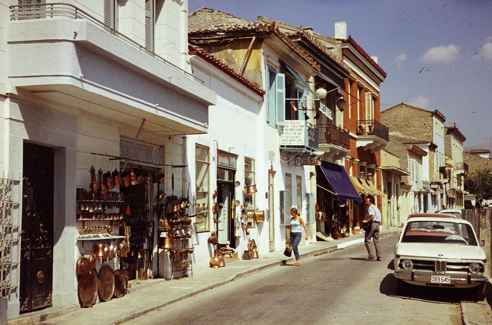 1973, Szomolányi József, színes, ötvös, üzletportál, bazár, BMW-márka, Fortepan #302921