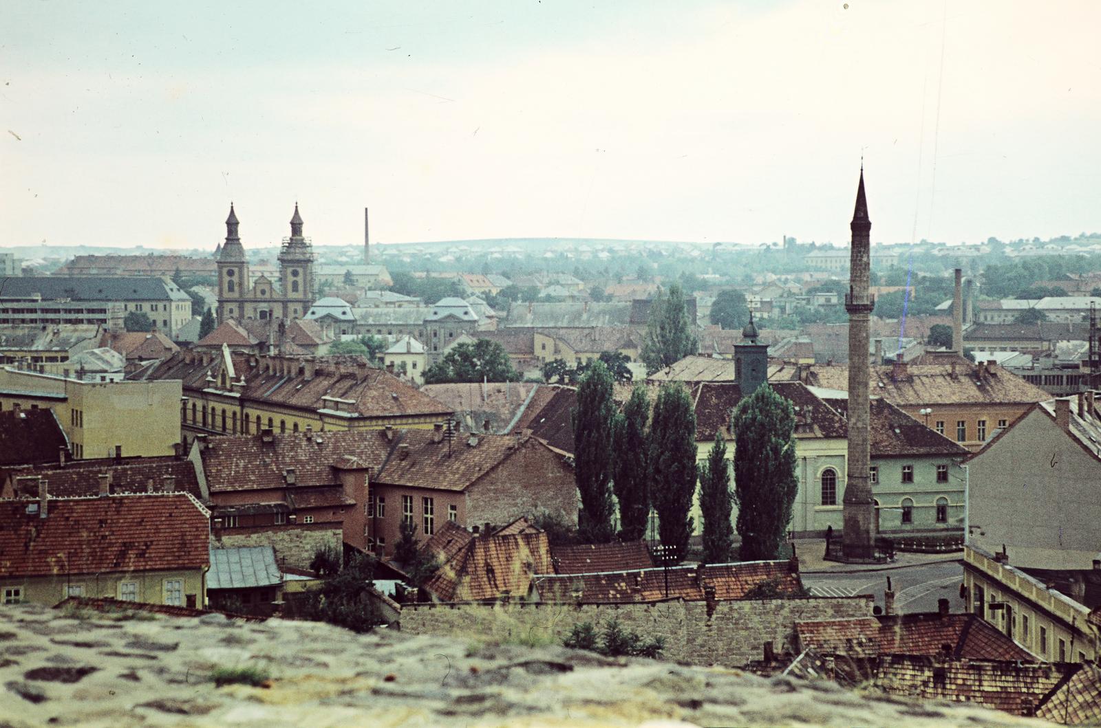 Hungary, Eger, kilátás a várból, balra a a ciszterci templom, jobbra a Minaret és mögötte a Szent Sebestyén vértanú templom (volt Irgalmasok temploma), 1966, Szomolányi József, picture, colorful, steeple, Fortepan #302930