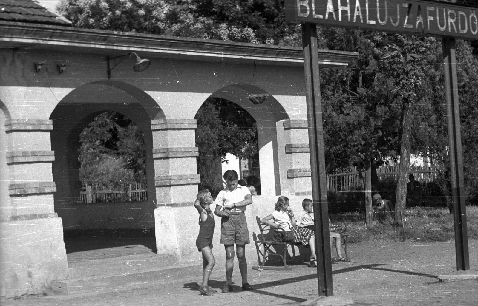 1959, Szűcs Nóra, station, Fortepan #303003