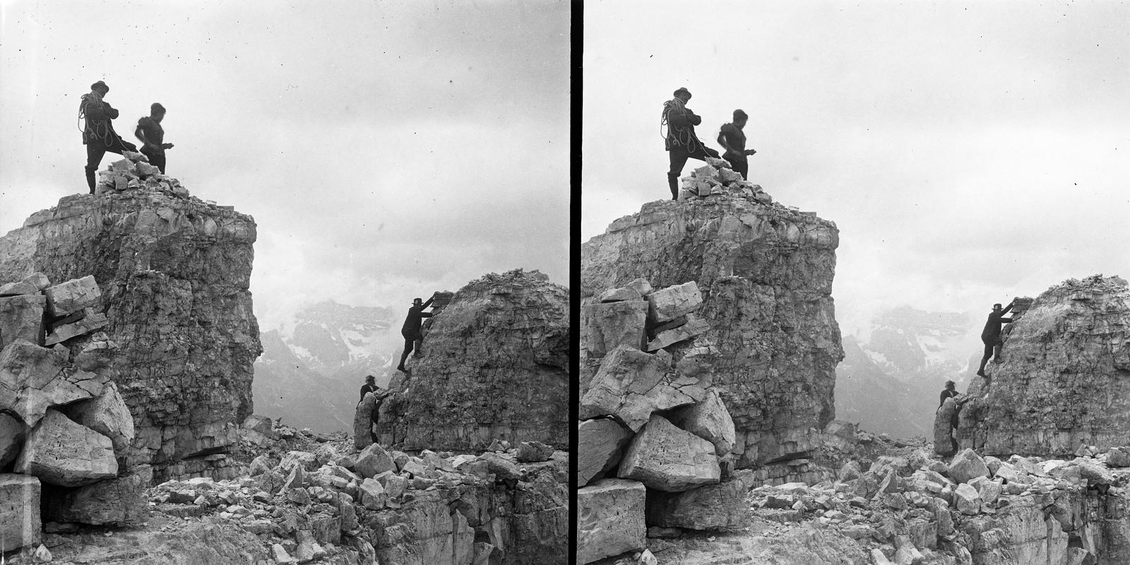 A felvétel 1900 előtt készült. A kép forrását kérjük így adja meg: Fortepan / MMKM. Levéltári jelzet: MMKM TTFGY 2019.1., 1900, Magyar Műszaki és Közlekedési Múzeum / Eötvös Loránd, Eötvös Loránd, Fortepan #303335