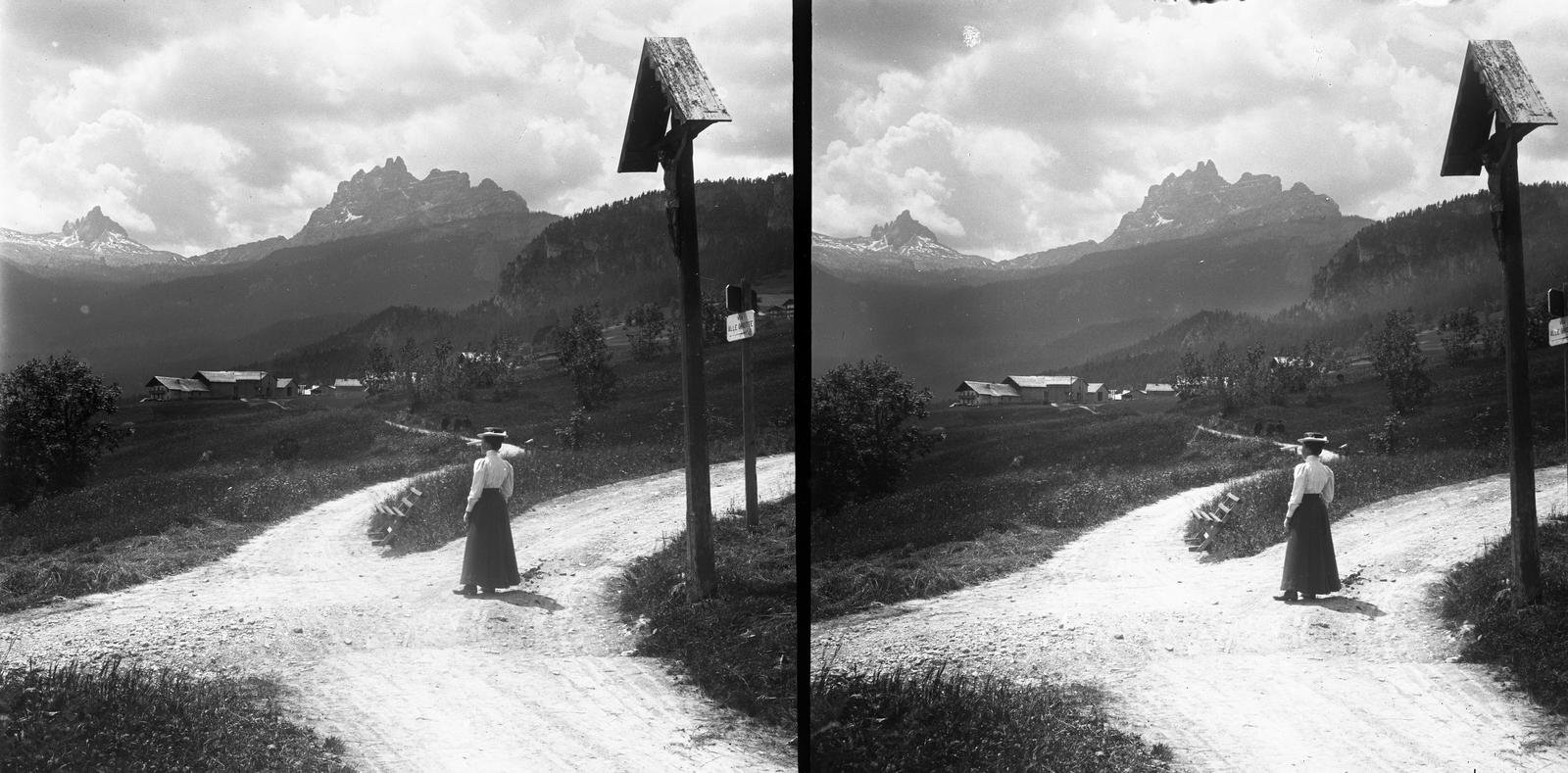 A felvétel 1900 előtt készült. A kép forrását kérjük így adja meg: Fortepan / MMKM. Levéltári jelzet: MMKM TTFGY 2019.1., 1900, Magyar Műszaki és Közlekedési Múzeum / Eötvös Loránd, Eötvös Loránd, Fortepan #303371