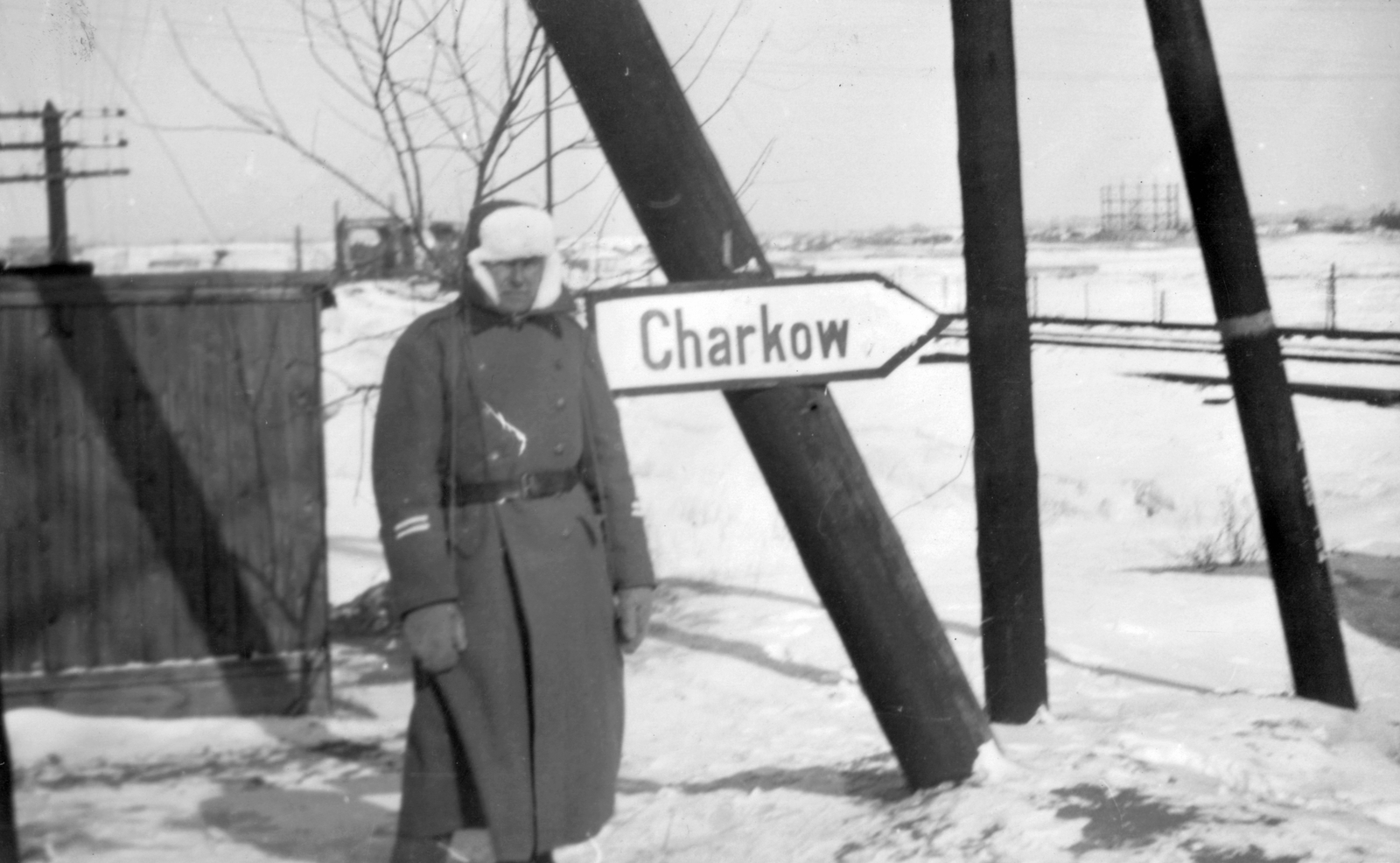 Ukraine, 1942, Székely Márton, eastern front, winter, road signs, second World War, Fortepan #30346