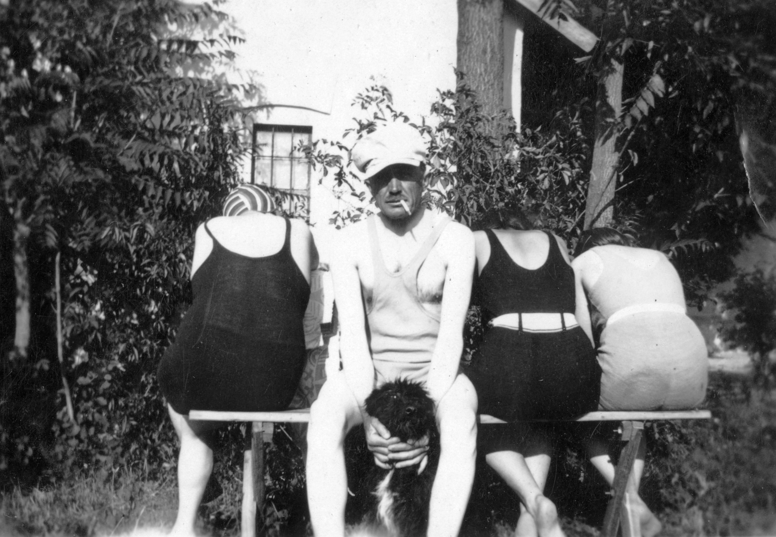 1936, Székely Márton, kutya, cigaretta, bálványfa, kakukktojás, puli, Fortepan #30358