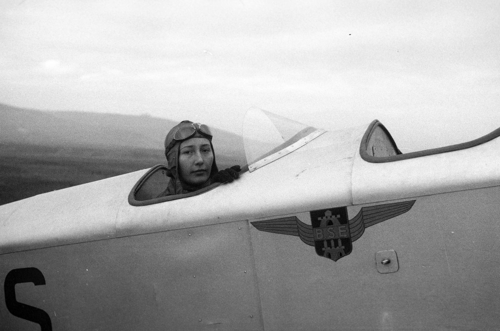 1939, Inkey Tibor, airplane, pilot, woman, Fortepan #303748