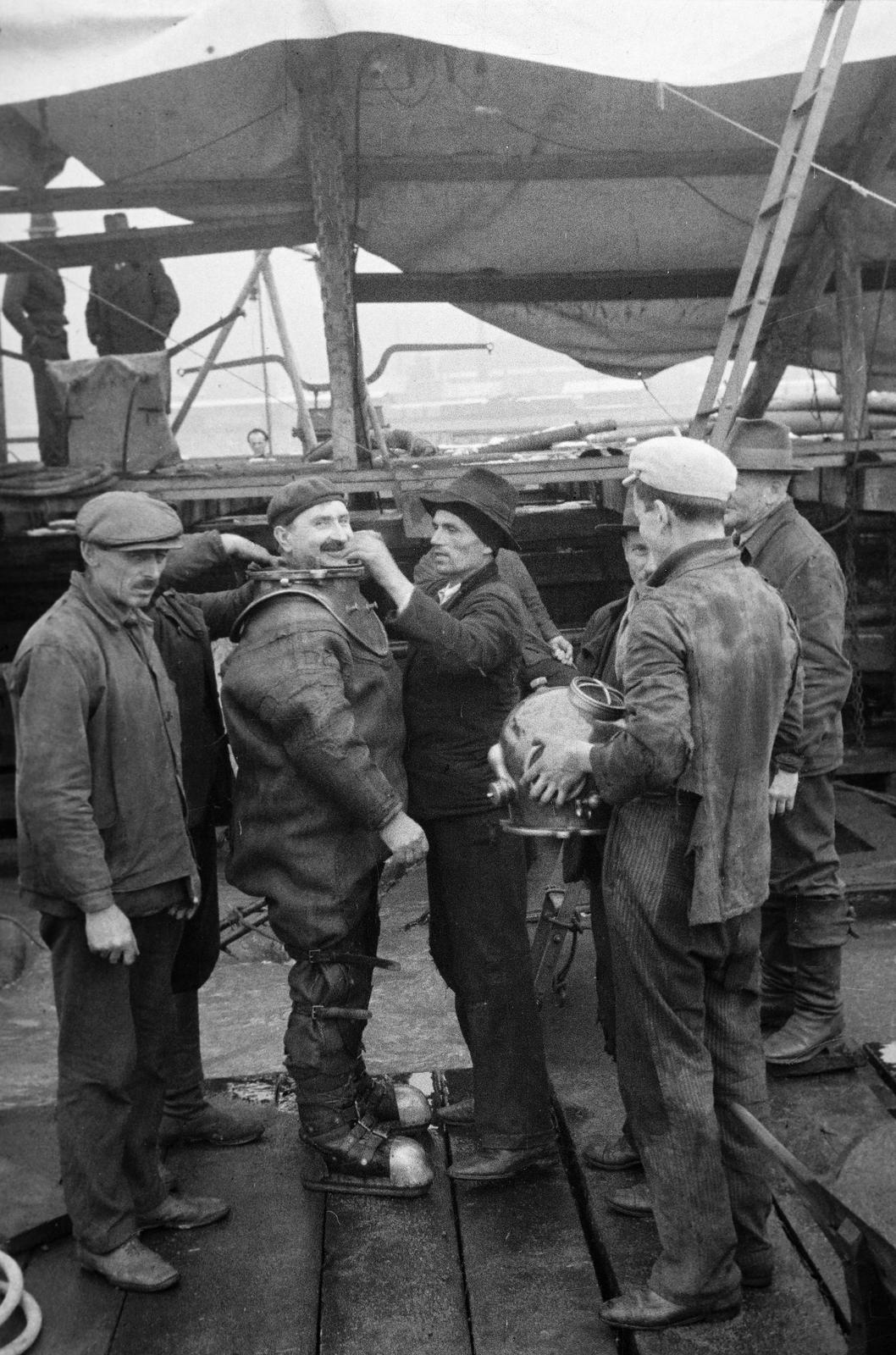 1938, Inkey Tibor, wet suit, Fortepan #303782