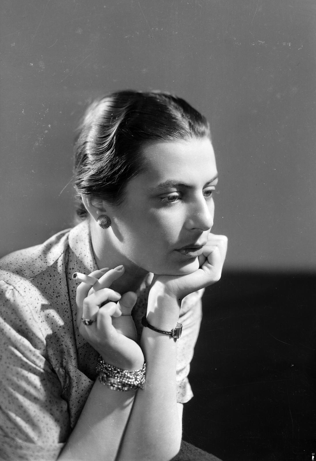 1938, Inkey Tibor, hölgy, melankólia, fejtámasztás, portré, Fortepan #303806