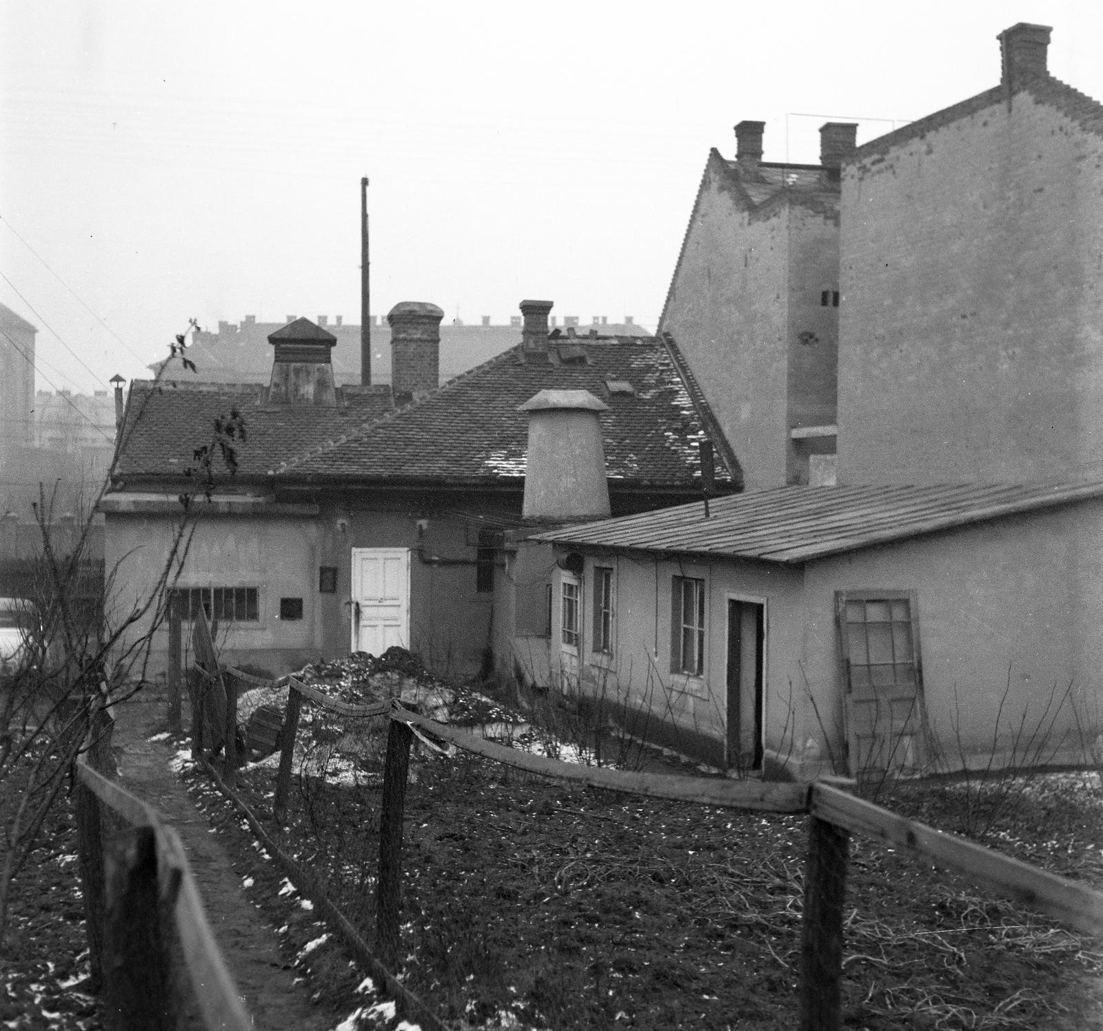 1940, Inkey Tibor, drótkerítés, lakóház, kémény, Fortepan #303820