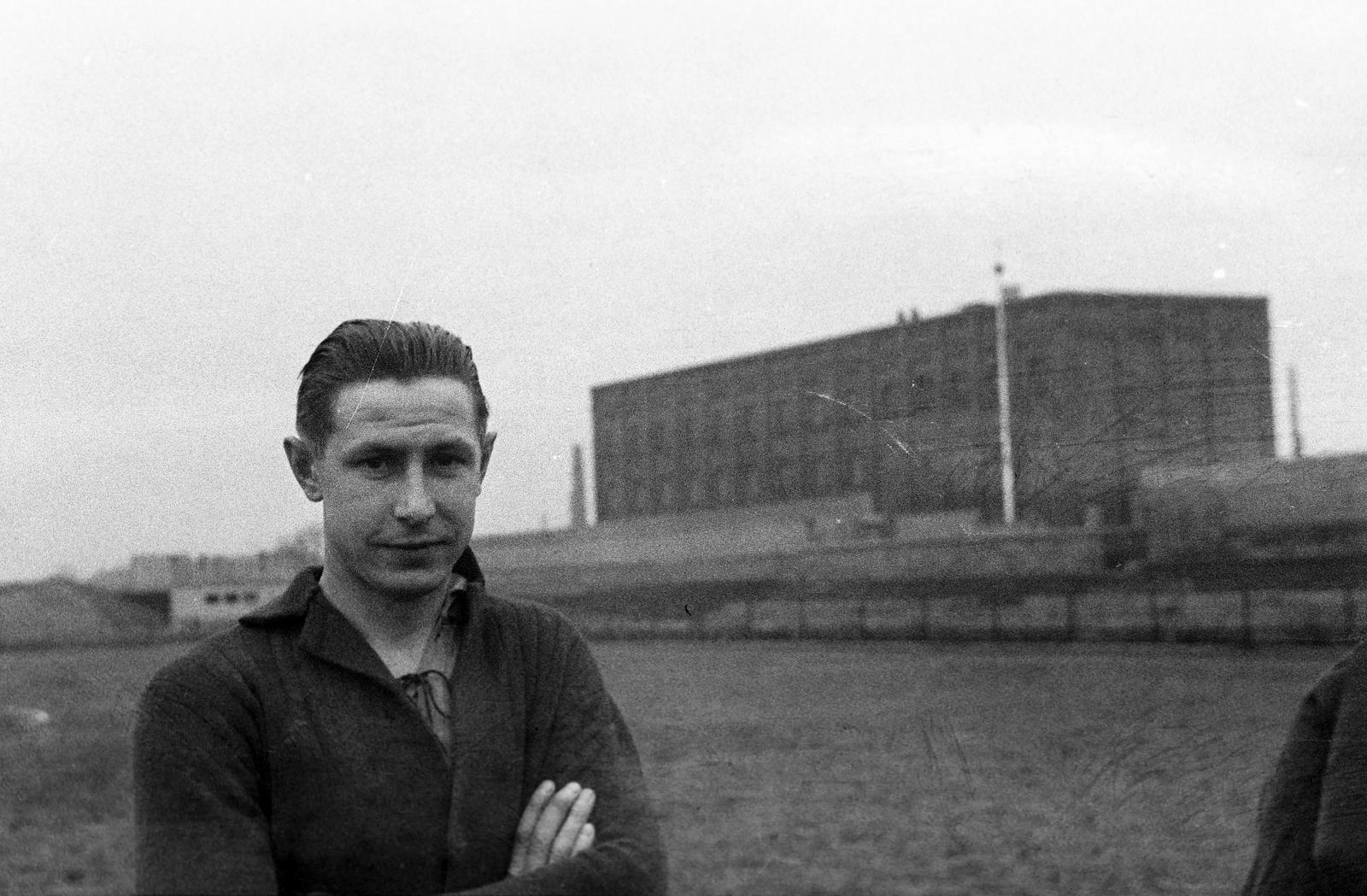 1939, Inkey Tibor, hajviselet, karba tett kéz, férfi, Fortepan #303999