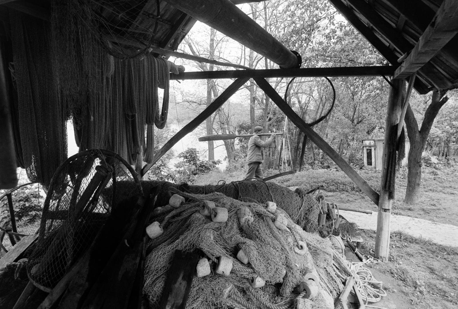 1981, Szebeni András, fishing net, Fortepan #304072