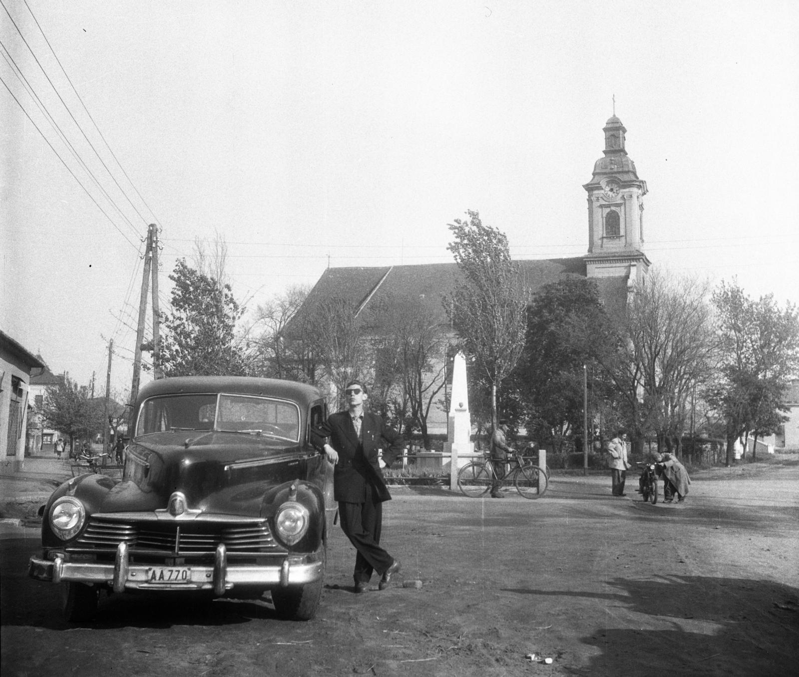Hungary, Abony, Kossuth Lajos tér, Szent István király templom., 1957, Beszeda László Zoltán, number plate, Fortepan #304215