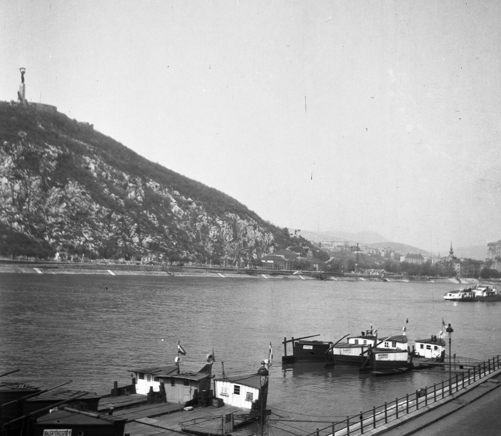 1957, Bán Tamás, haltároló bárkák, Fortepan #304346