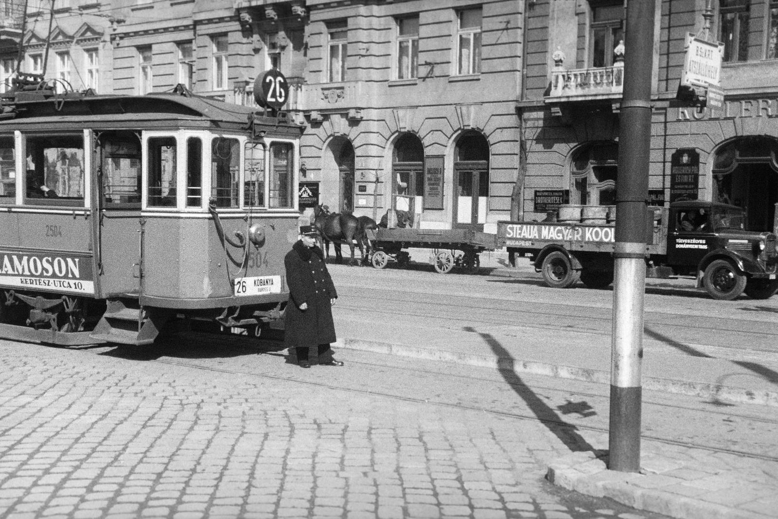 1939, Inkey Tibor, destination sign, Horse-drawn carriage, tram, public transport line number, Fortepan #304587