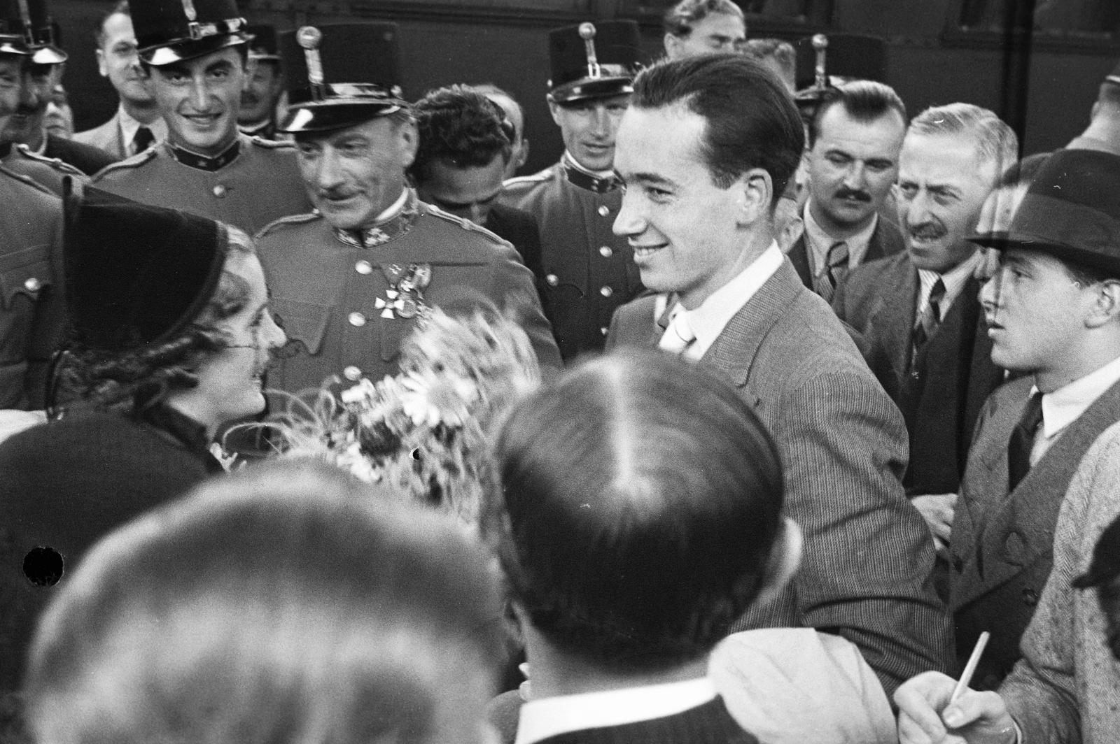 1937, Inkey Tibor, emberpár, derű, Fortepan #304716