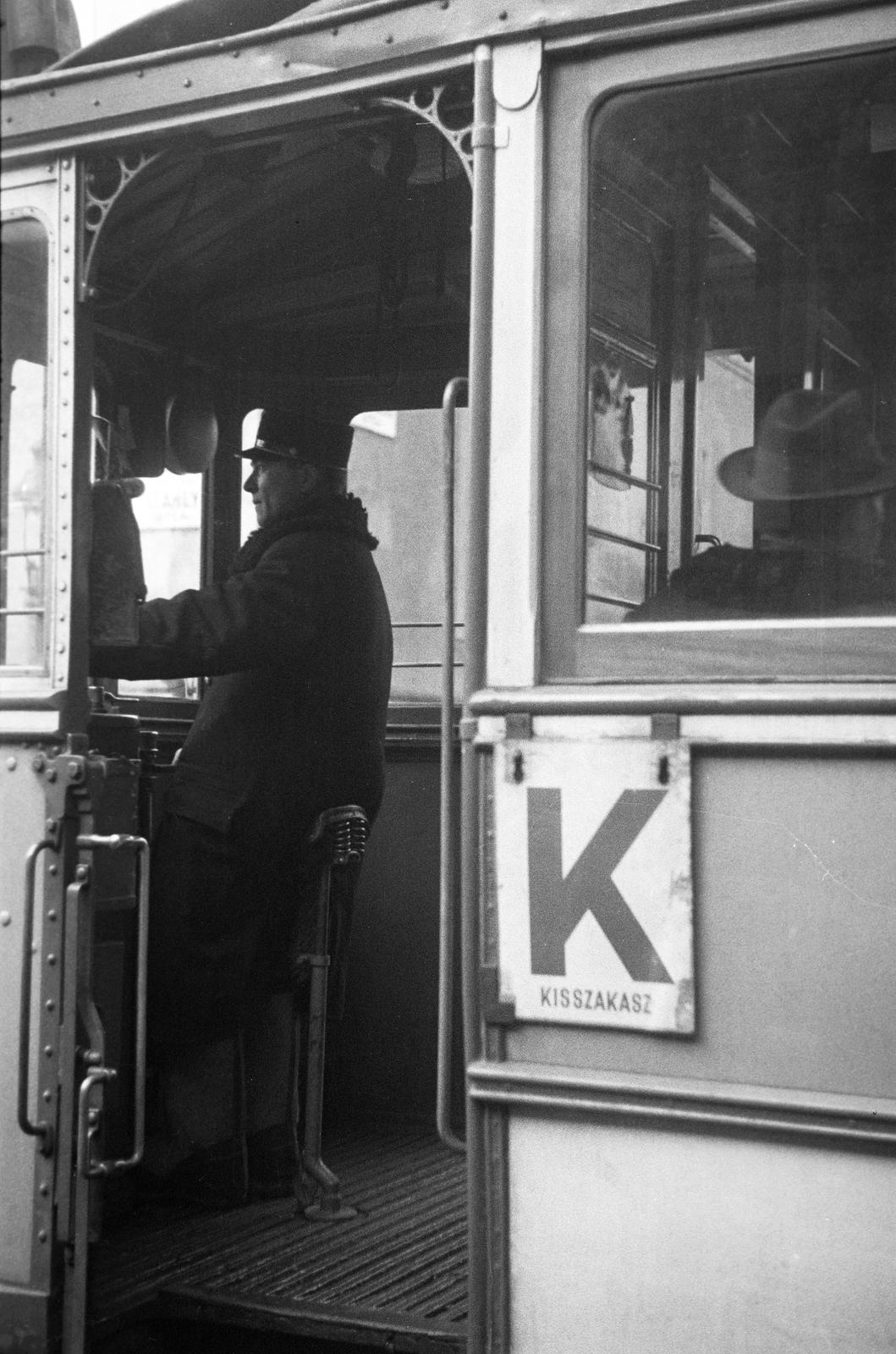 1937, Inkey Tibor, tram driver, tram, Fortepan #304915