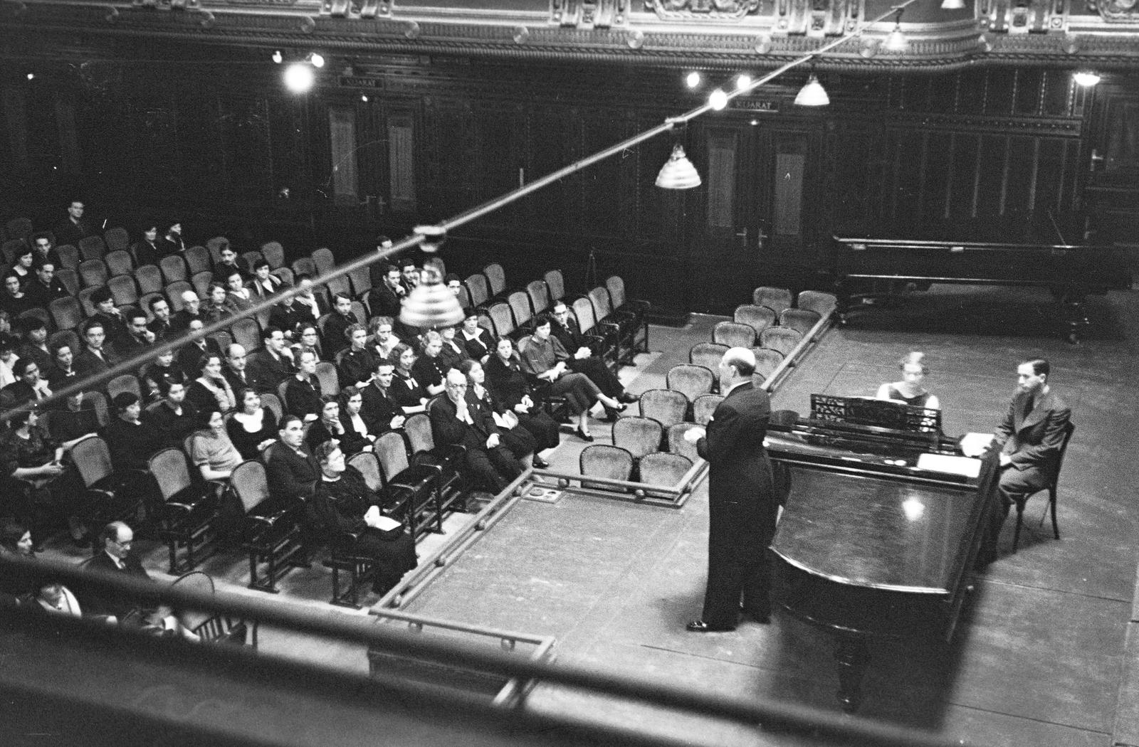 Hungary, Budapest VI., Zeneakadémia, Nagyterem., 1937, Inkey Tibor, plan view, piano, singer, auditorium, Budapest, Fortepan #304931