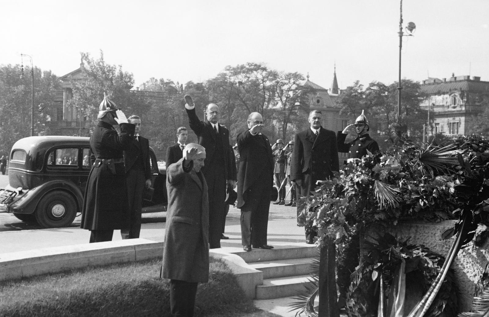 1936, Inkey Tibor, gesture, Fortepan #306097