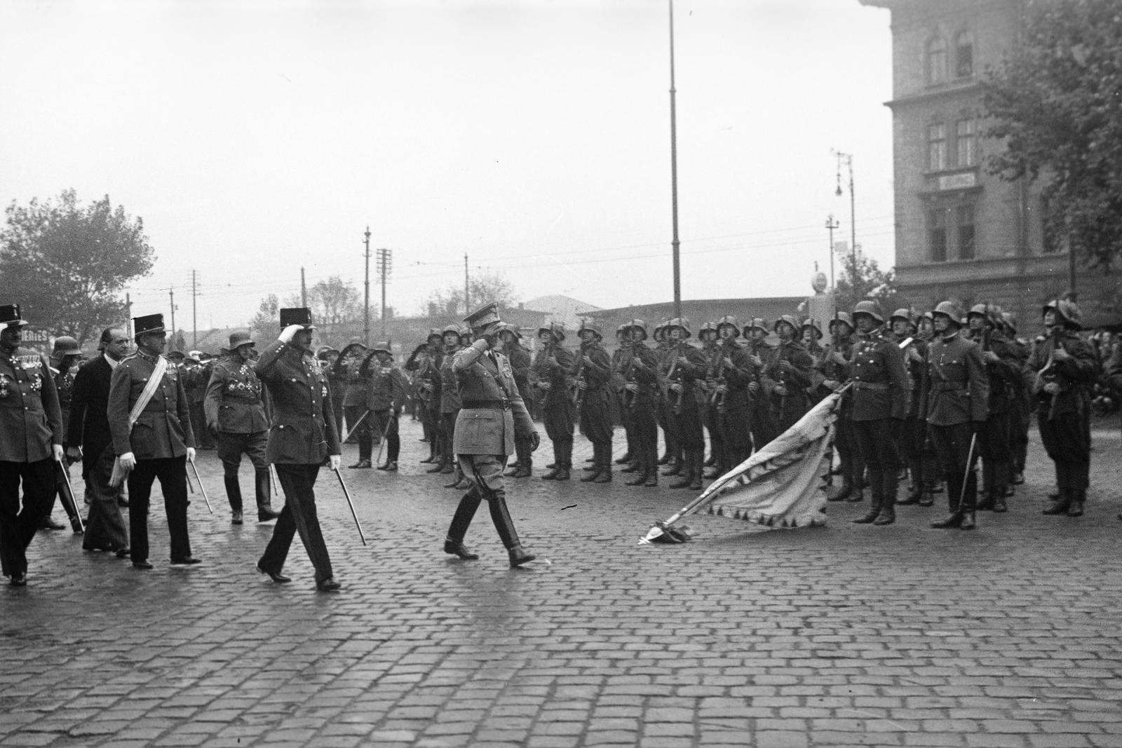 1938, Inkey Tibor, compliment, flag, Fortepan #306143