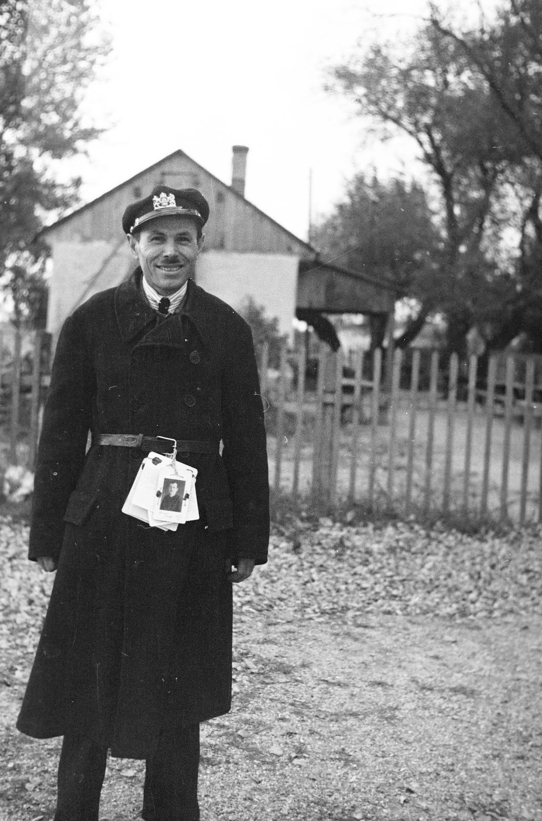 1938, Inkey Tibor, egyenruha, egyensapka, öv, Fortepan #306221