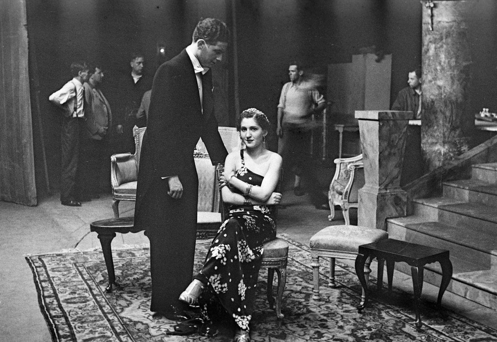 1936, Inkey Tibor, átvetett láb, Fortepan #306297