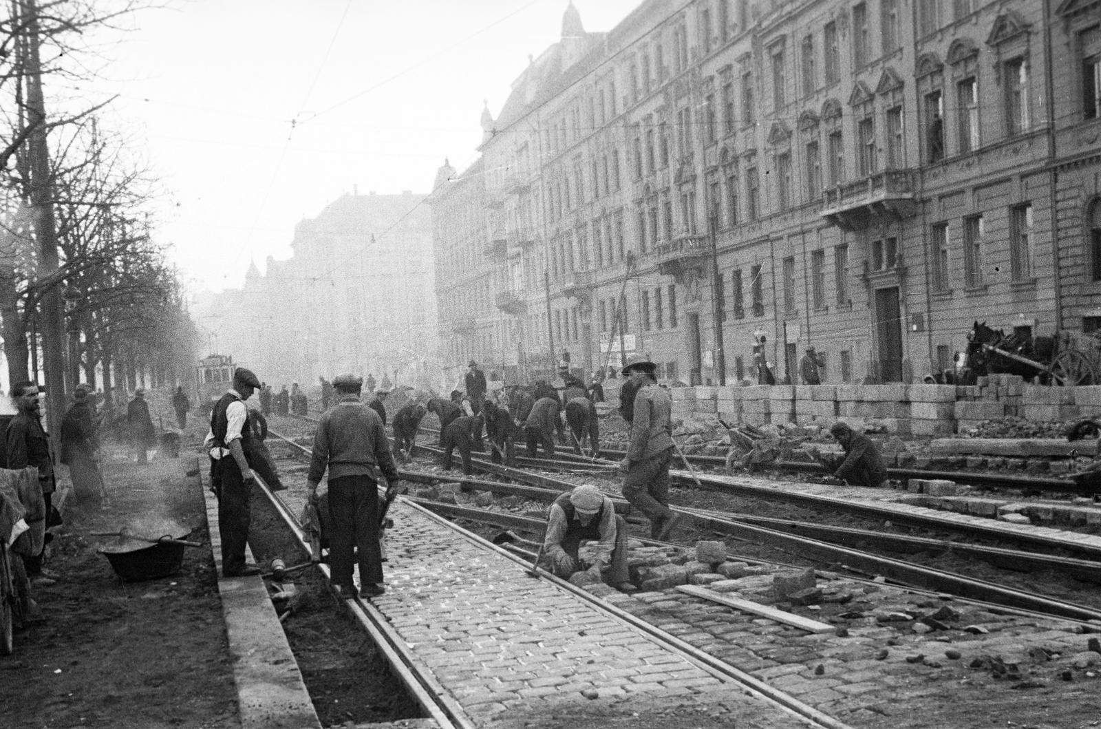 1939, Inkey Tibor, rail track repairs, Fortepan #306392