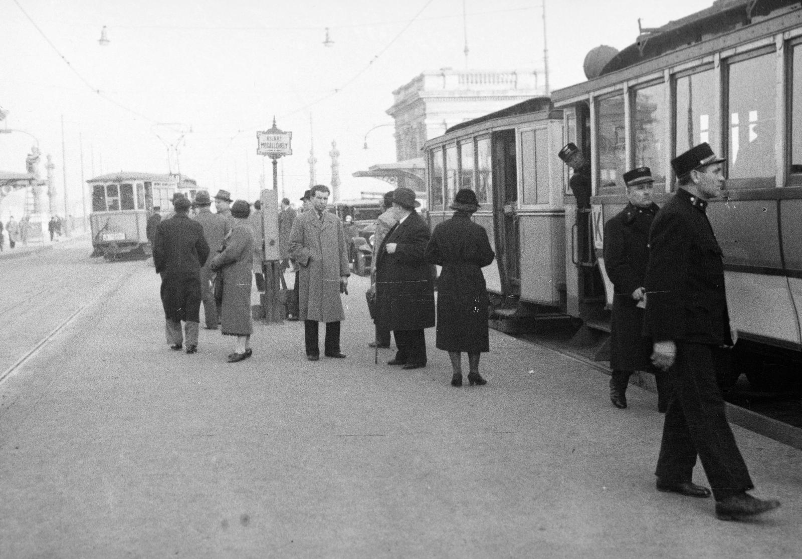 1939, Inkey Tibor, tram, tram stop, Fortepan #306400