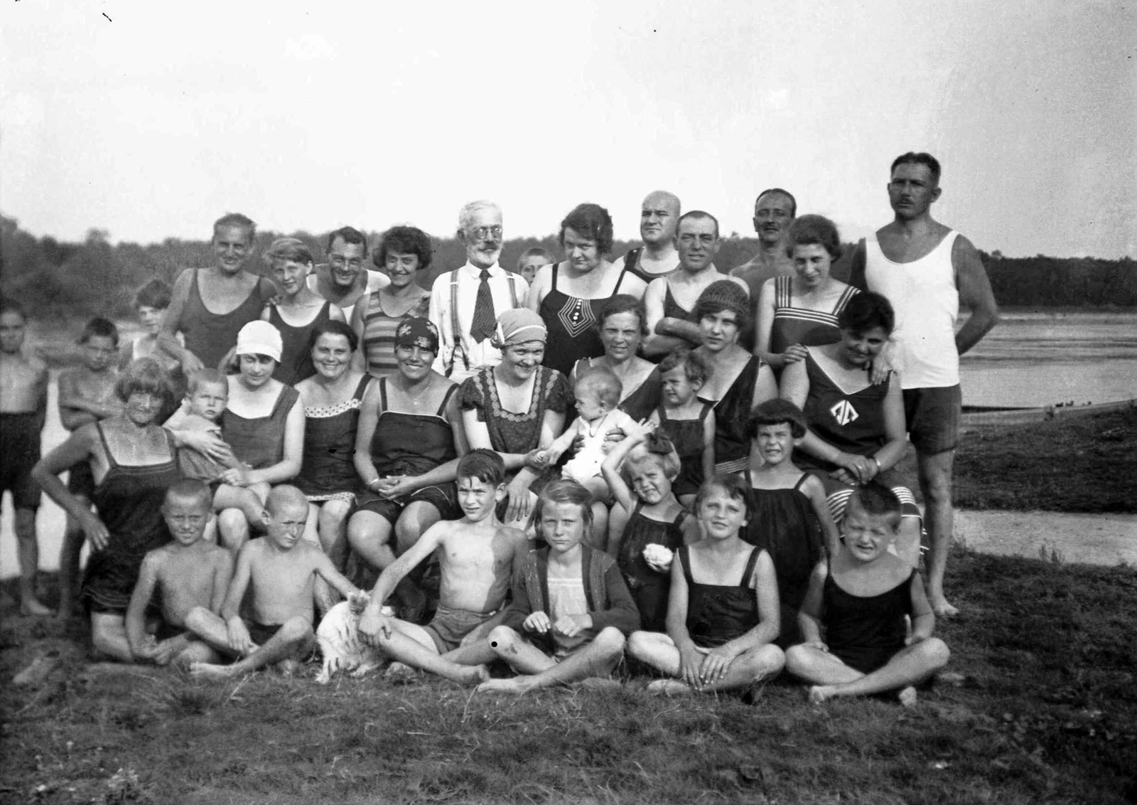 1930, Storymap.hu, bathing suit, dog, tableau, women, men, water surface, summer, shore, Fortepan #30686